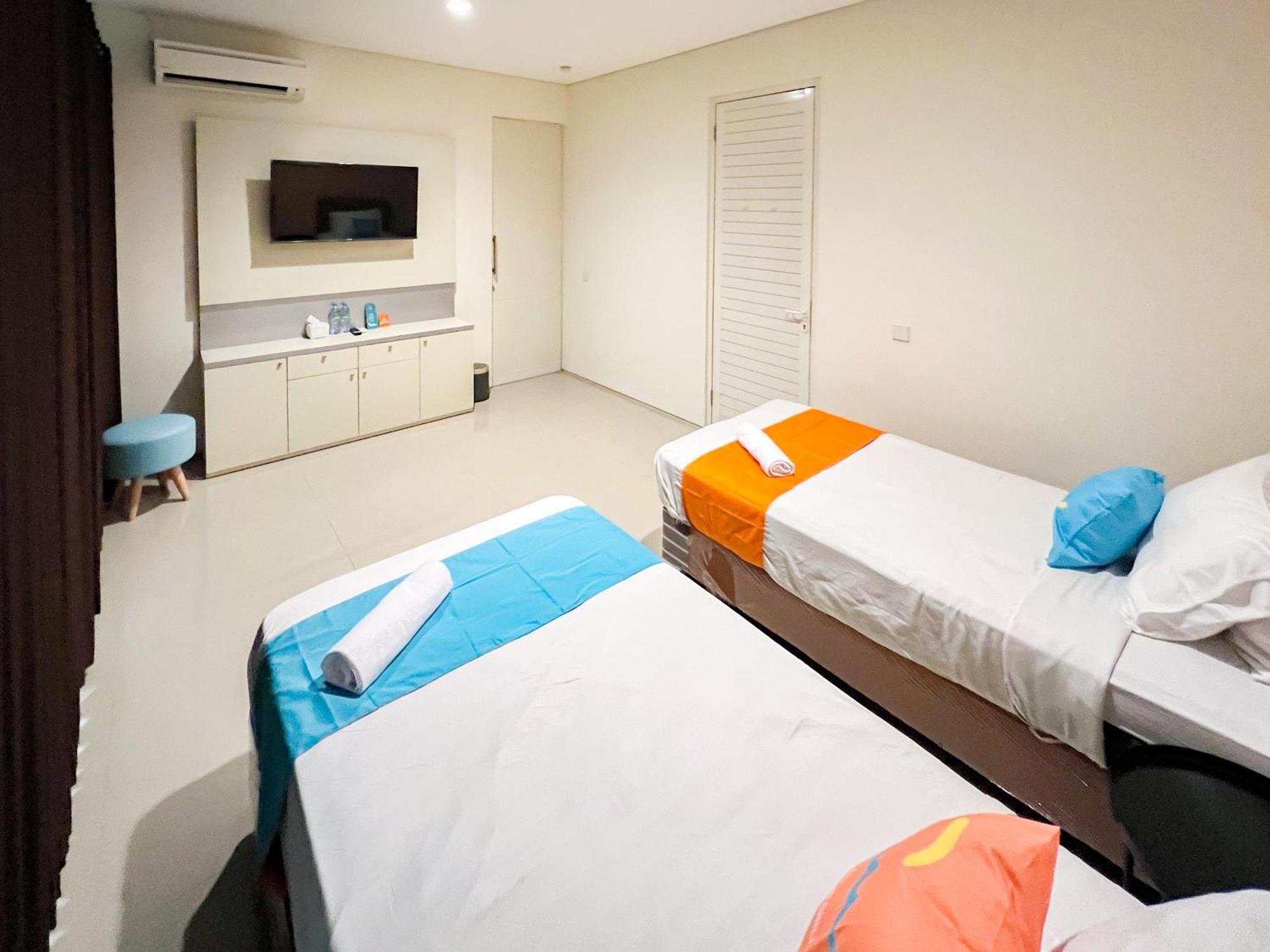 Sans Stay Bukit Palma Citraland Surabaya Exterior photo